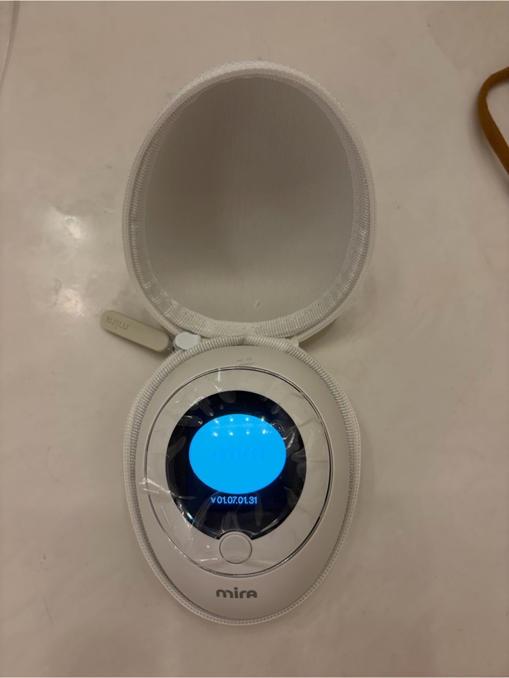 Mira White Portable Wearable Device with Carry Case